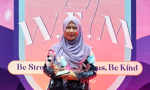 Tahniah Prof. Madya Ts. Dr. Nurfadhlina Mohd Sharef penerima “Anugerah Citra Madani” sempena Bulan Pemerkasaan Wanita (WEM) 2023